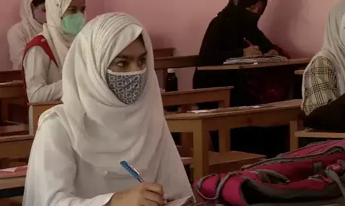 Jammu and Kashmir allows re-opening of schools for classes 10, 12